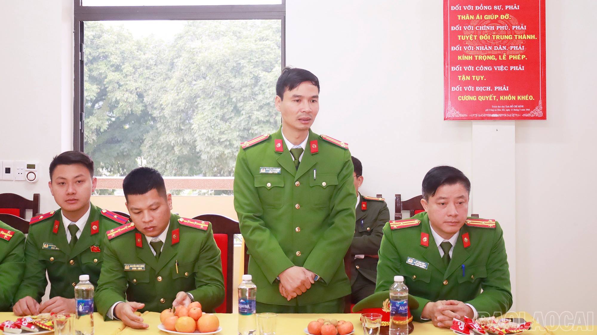 anh tin bai